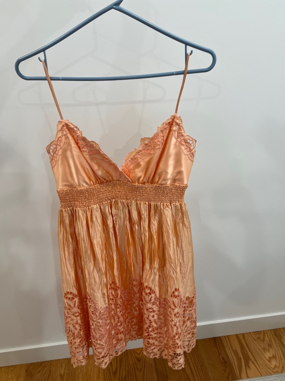BCBGMaxAzria Peach Lace-Trim Midi Dress